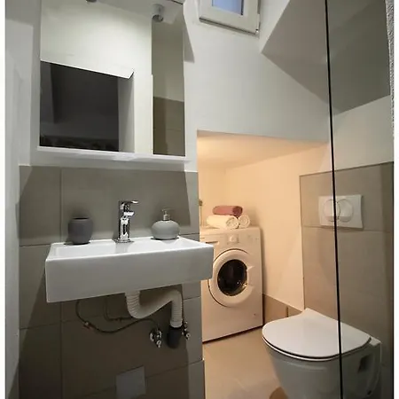 Vertigo Apartment